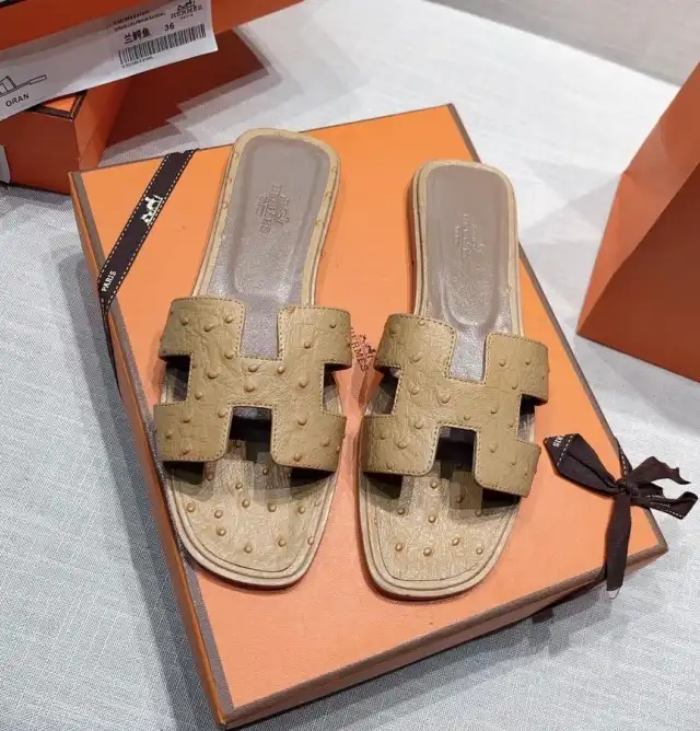 hype Hermes Slippers