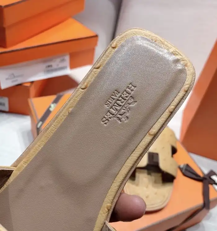 hype Hermes Slippers