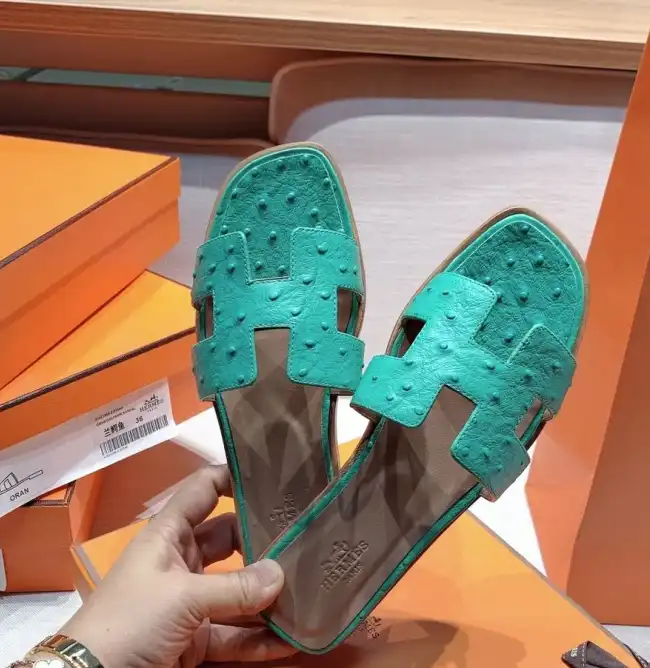 hype Hermes Slippers