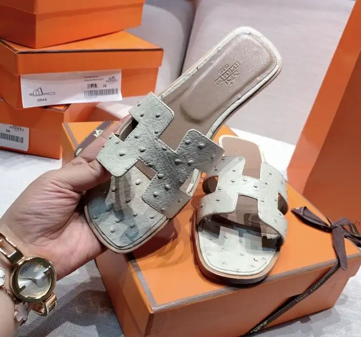 hype Hermes Slippers