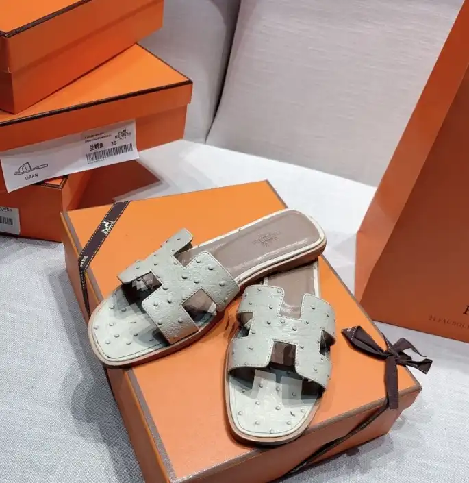 hype Hermes Slippers