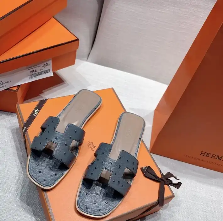 hype Hermes Slippers