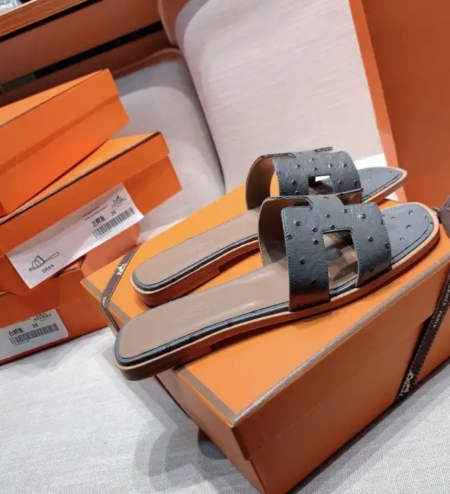 hype Hermes Slippers