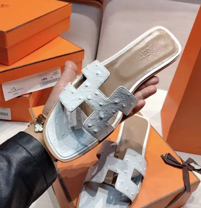 hype Hermes Slippers