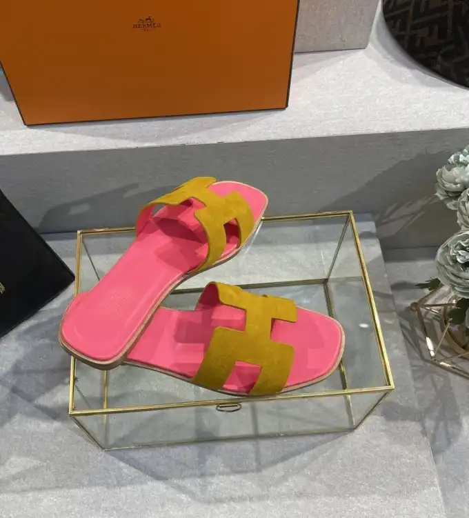 hype Hermes Slippers