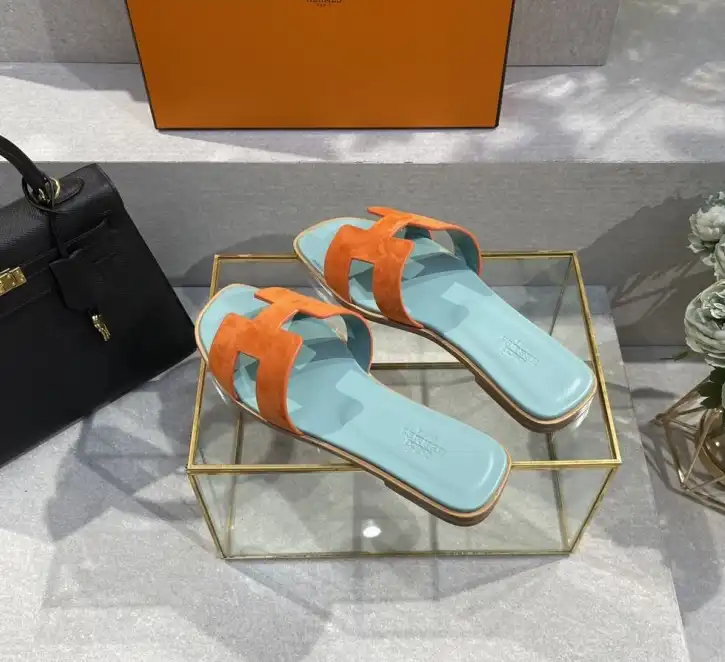 hype Hermes Slippers