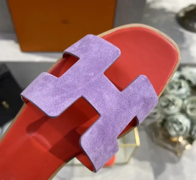 hype Hermes Slippers