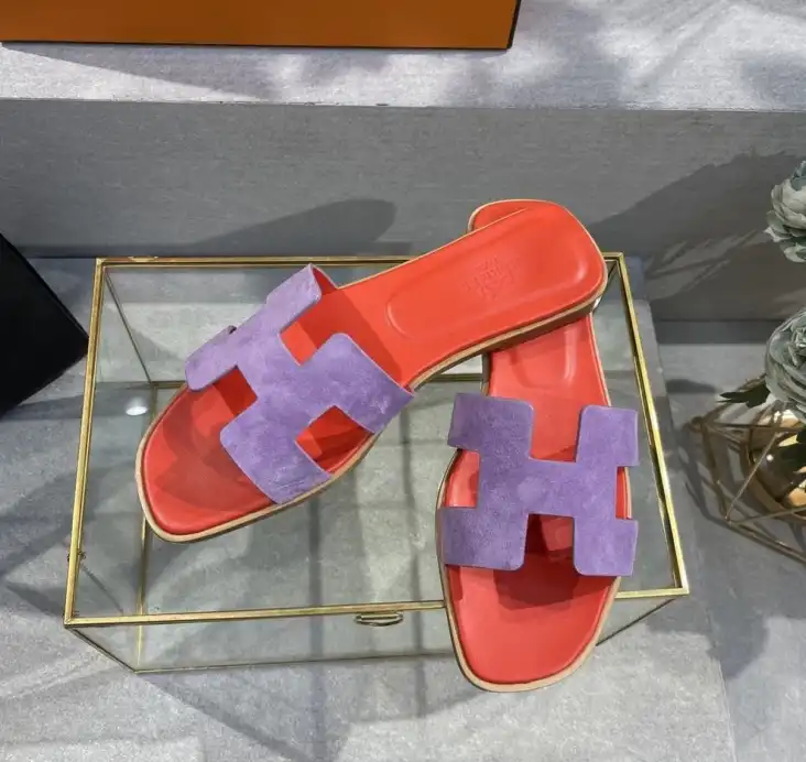 hype Hermes Slippers