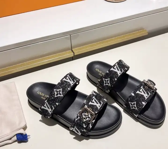 hype LV Slippers