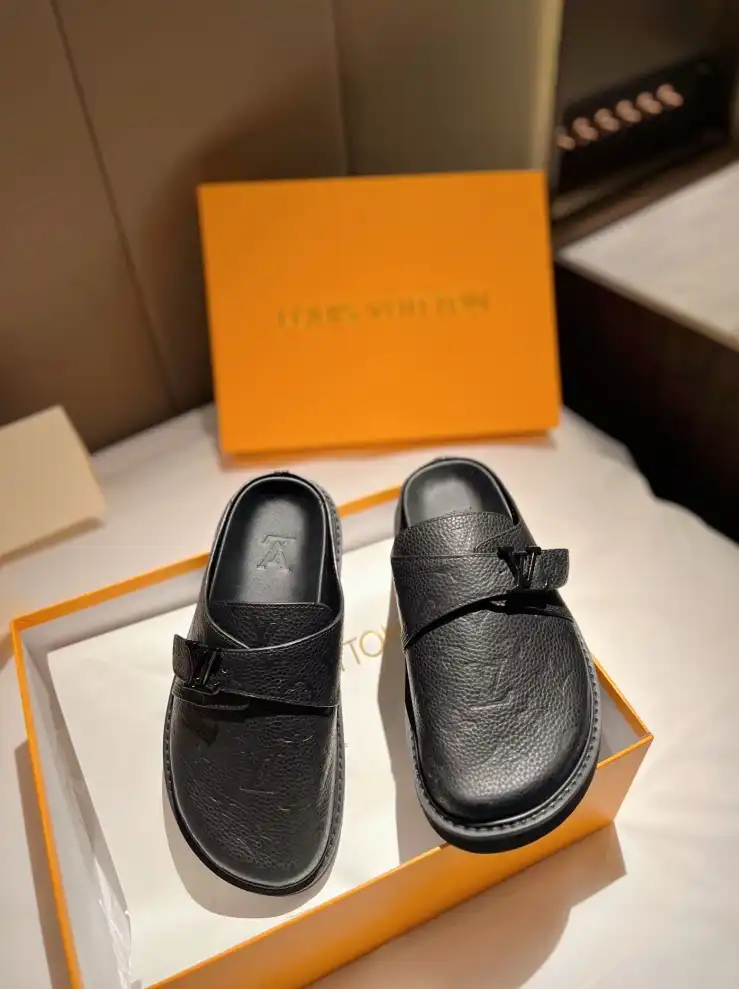 hype LV Slippers