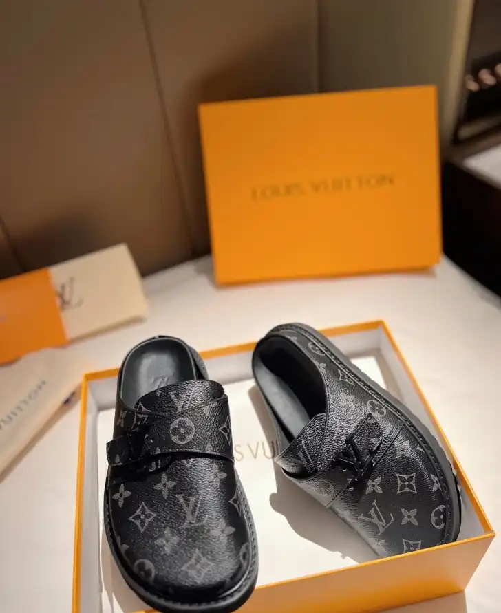 hype LV Slippers