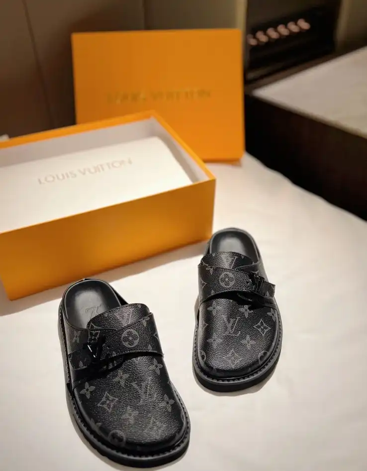 hype LV Slippers