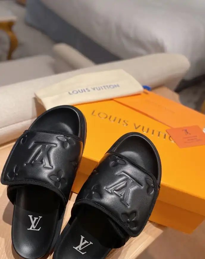 hype LV Slippers