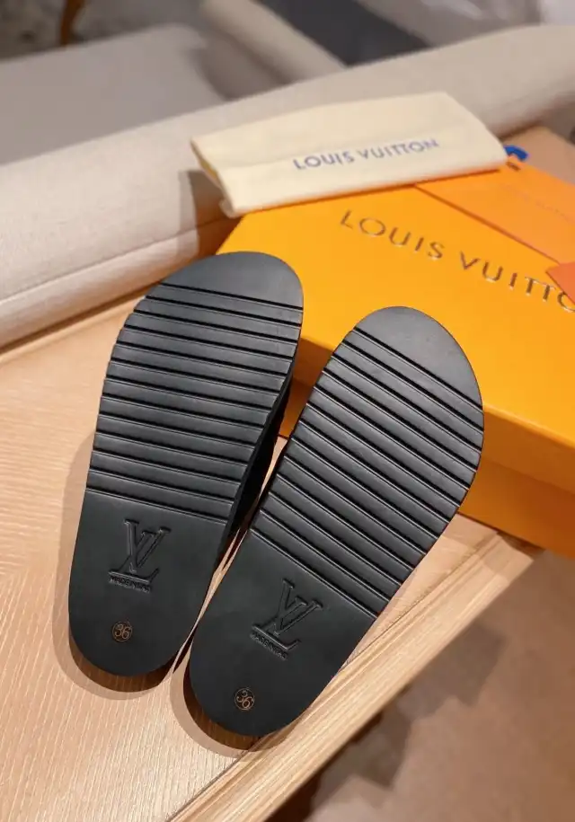 hype LV Slippers