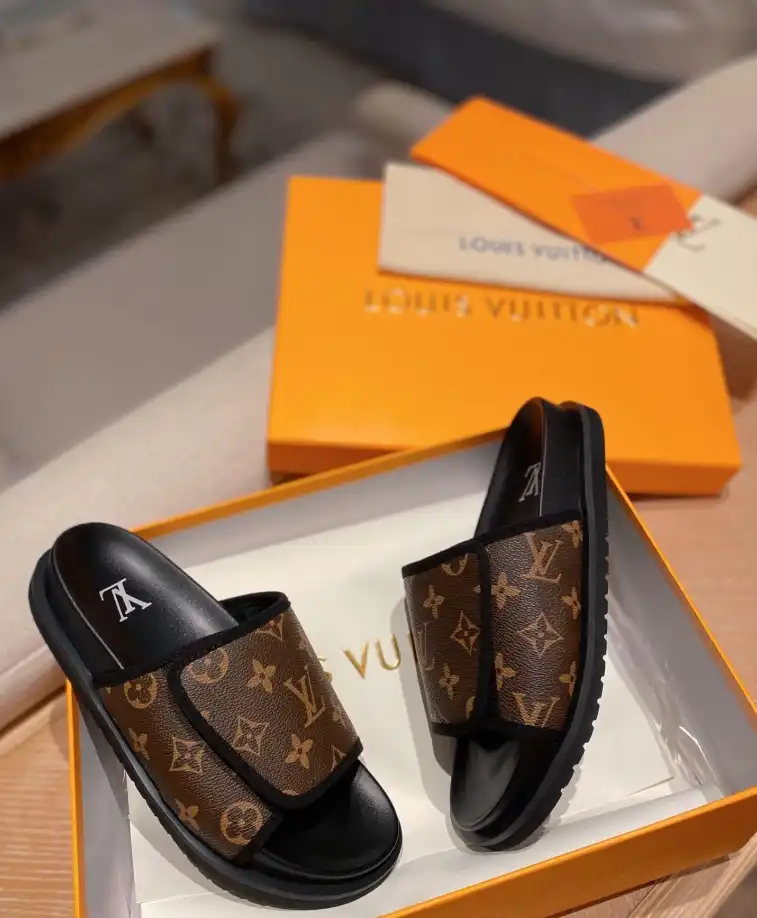 hype LV Slippers