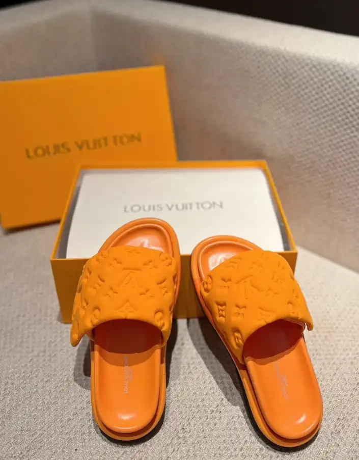 hype LV Slippers