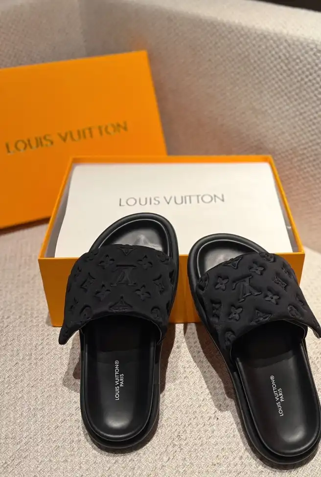 hype LV Slippers