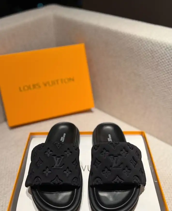 hype LV Slippers