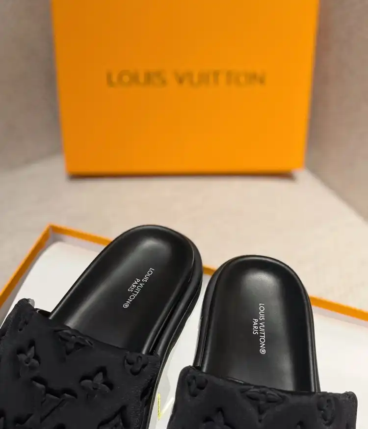 hype LV Slippers