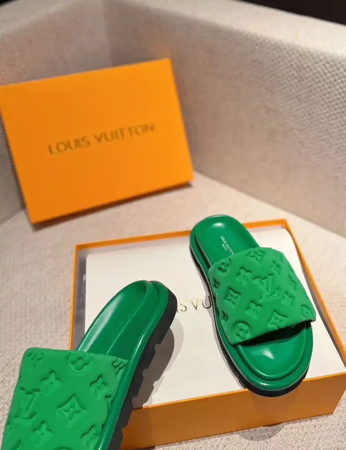 hype LV Slippers