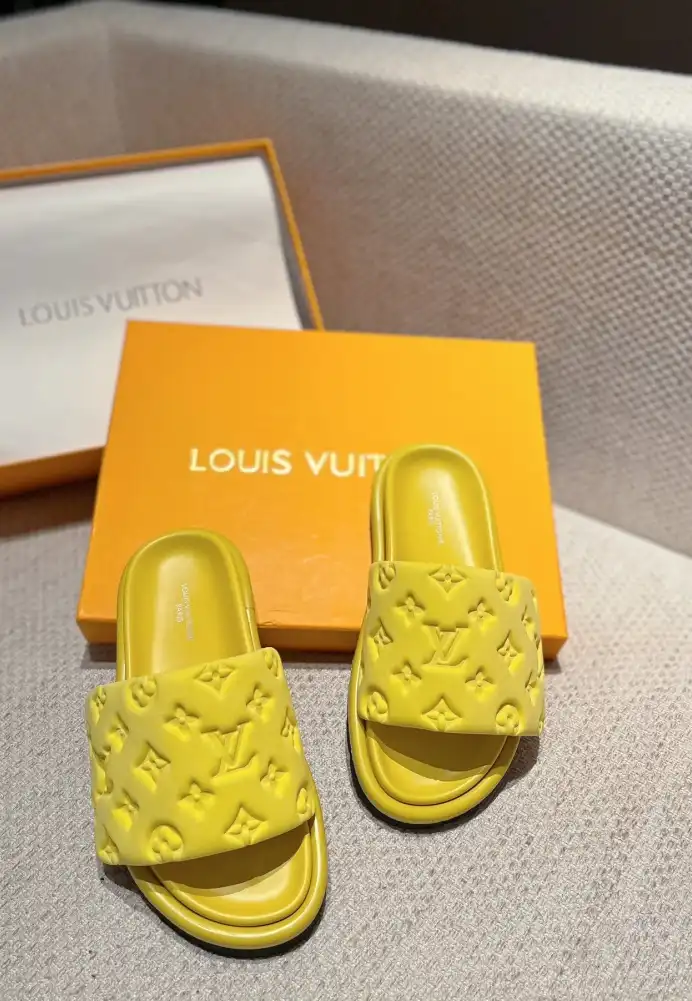 hype LV Slippers