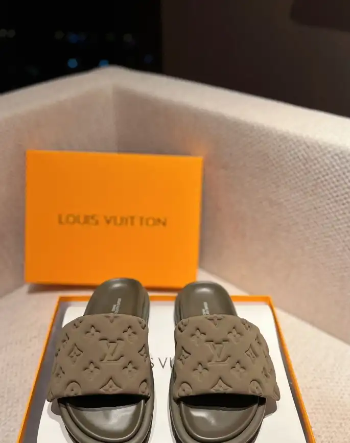 hype LV Slippers