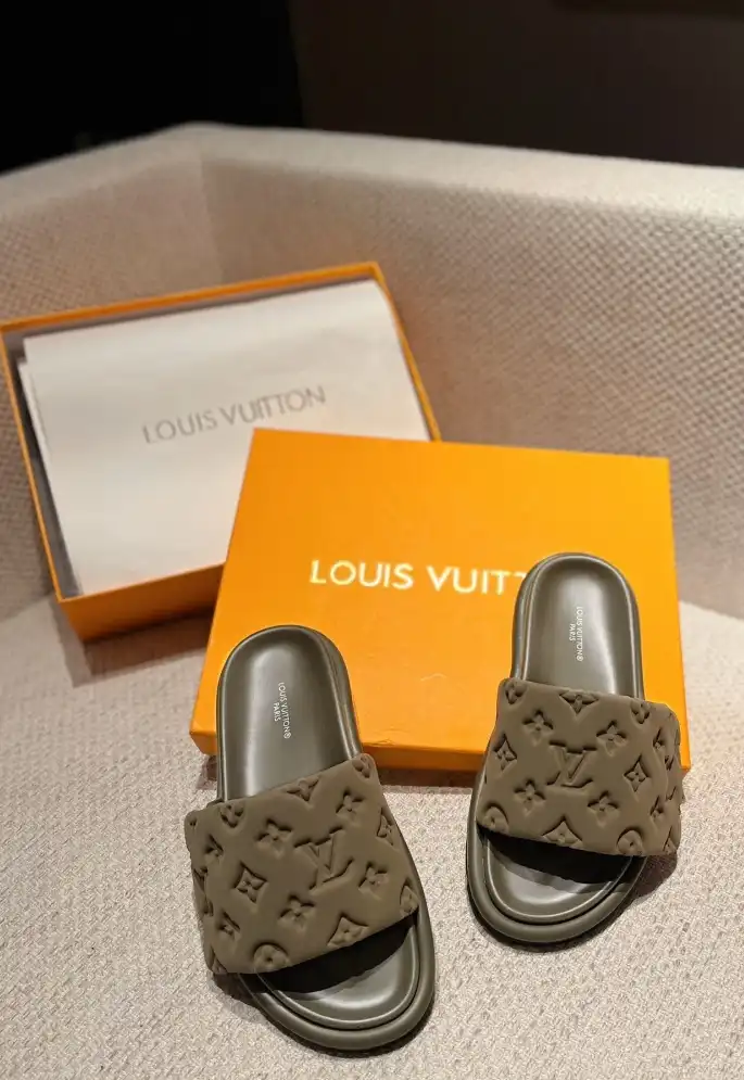 hype LV Slippers