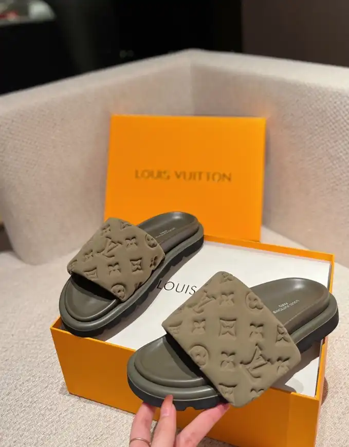 hype LV Slippers