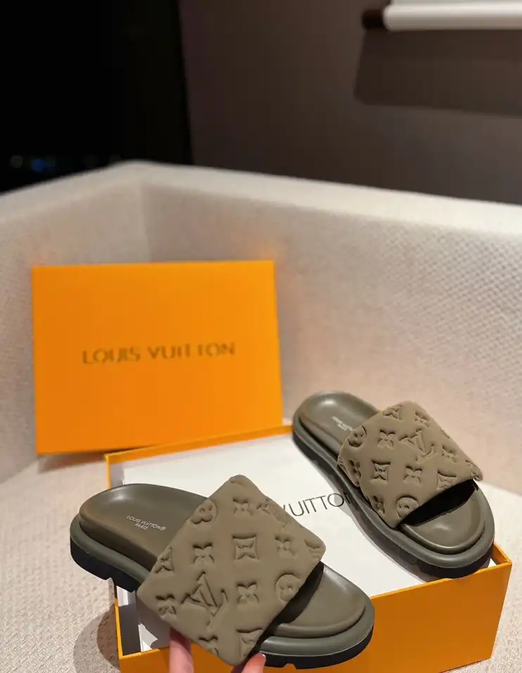 hype LV Slippers