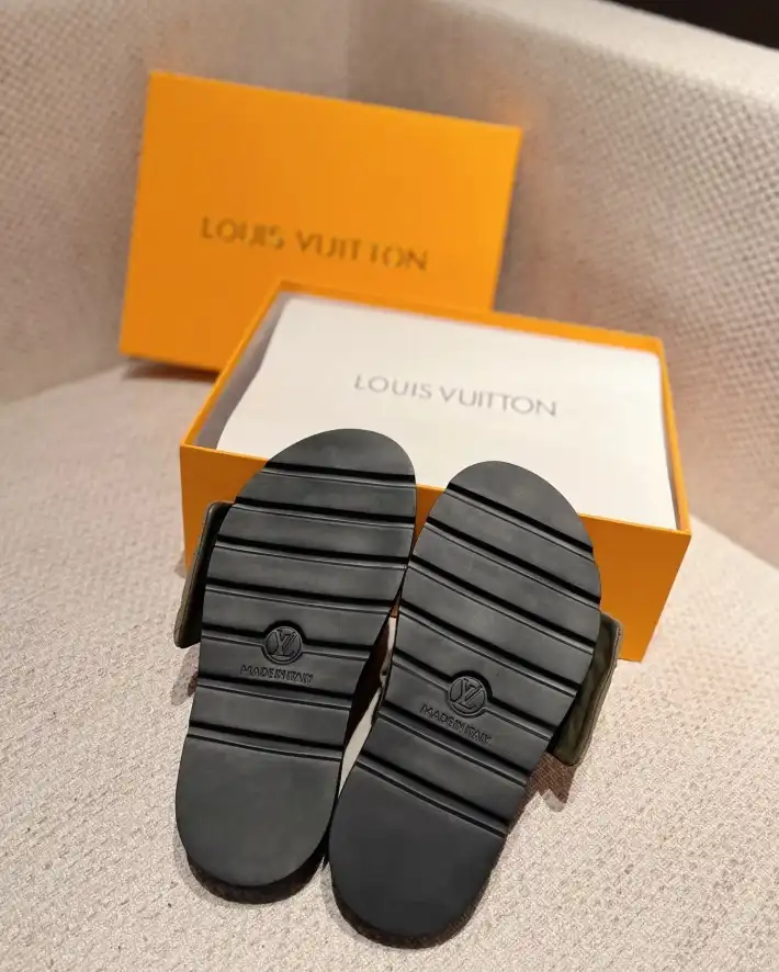 hype LV Slippers