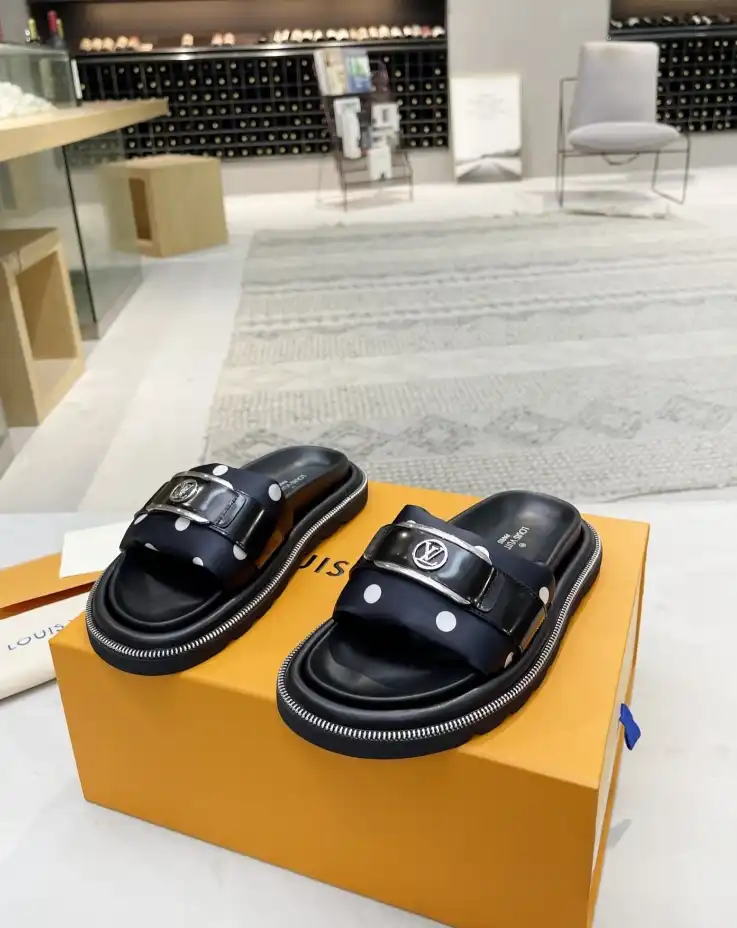 hype LV Slippers