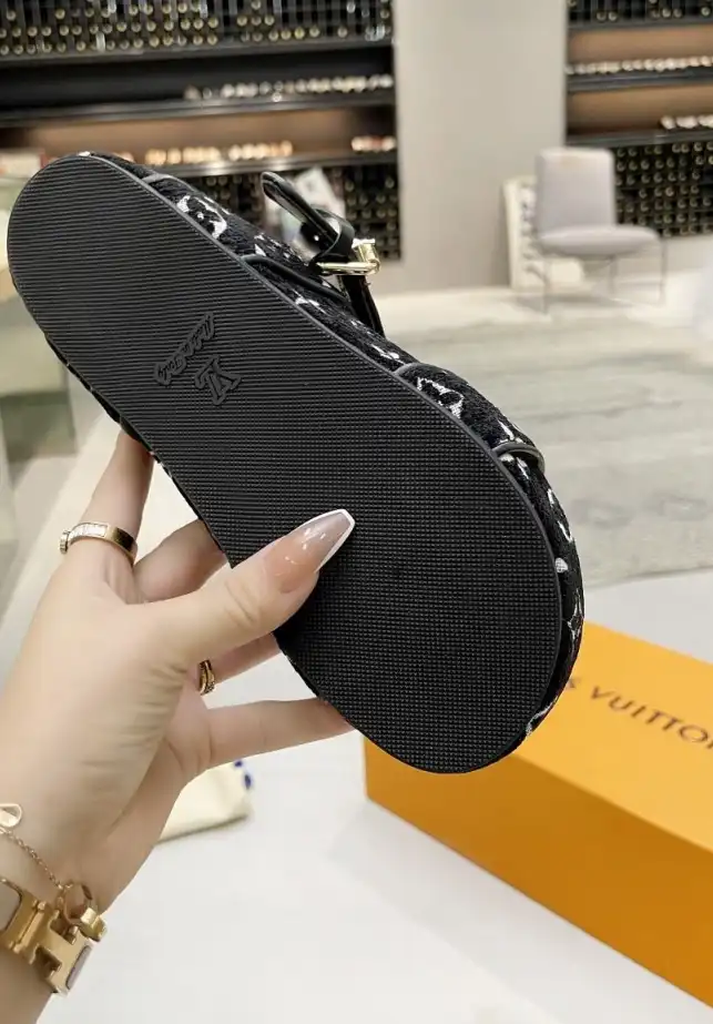 hype LV Sandals