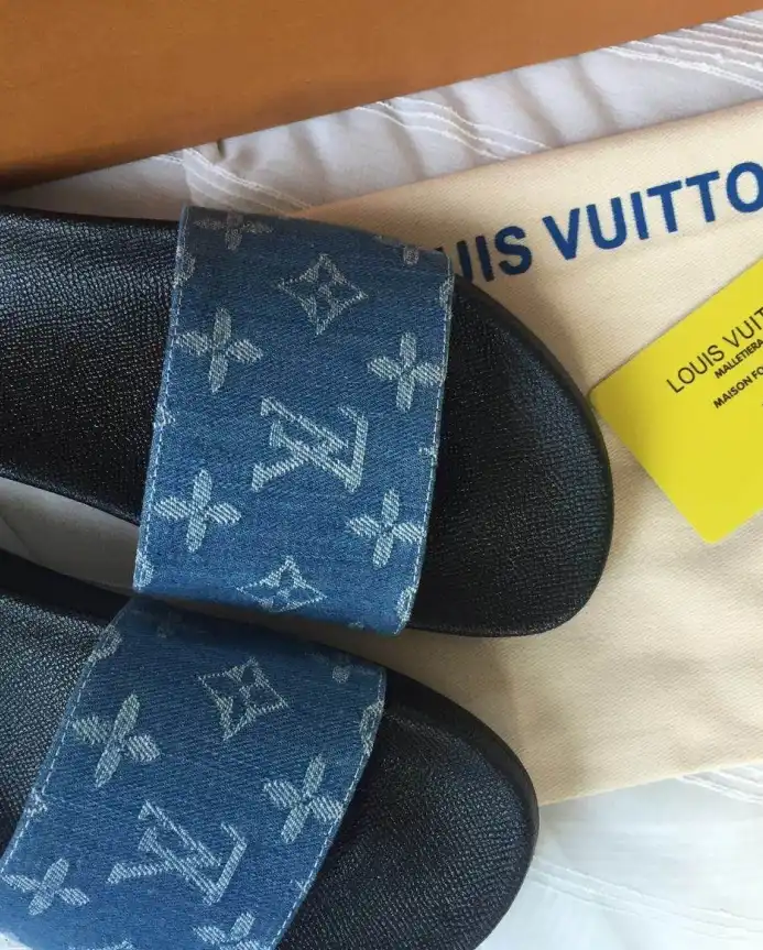 hype LV Slippers