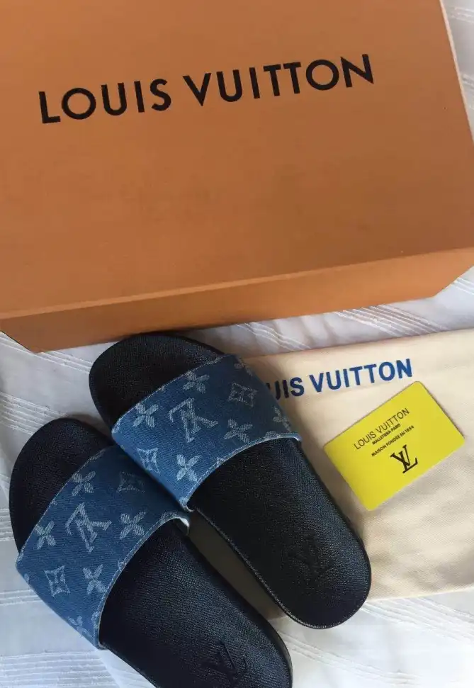 hype LV Slippers