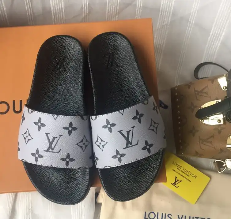 hype LV Slippers