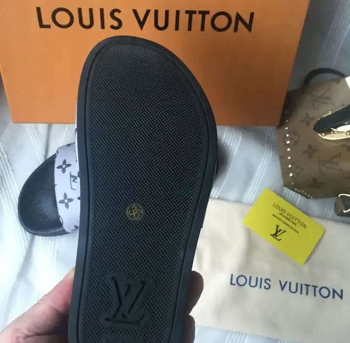 hype LV Slippers