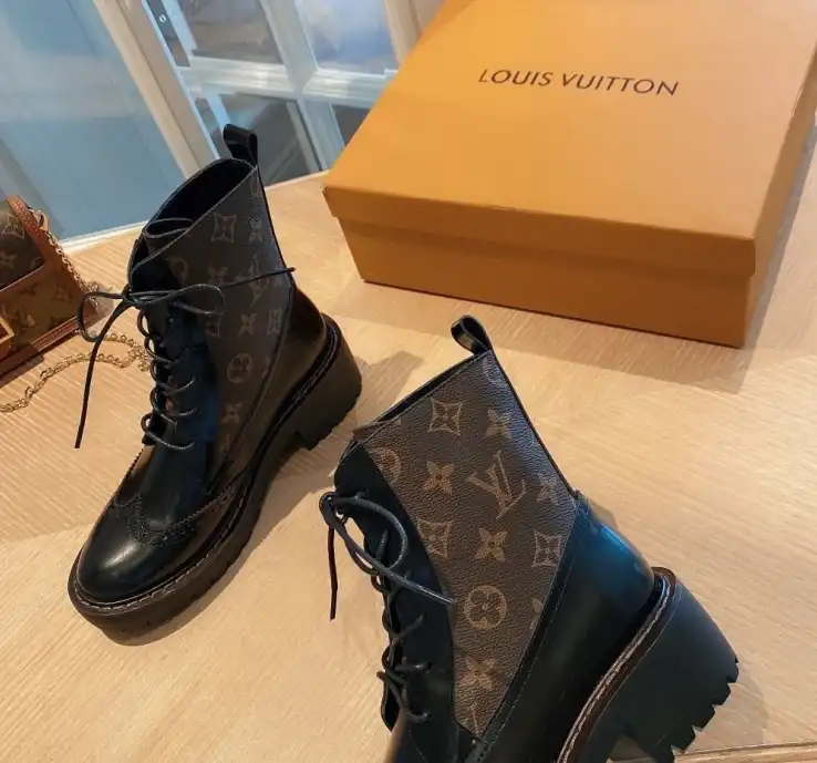 hype LV Boots