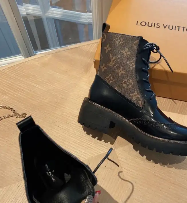 hype LV Boots