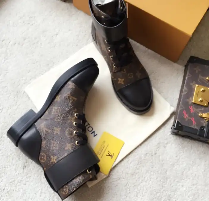 hype LV Boots