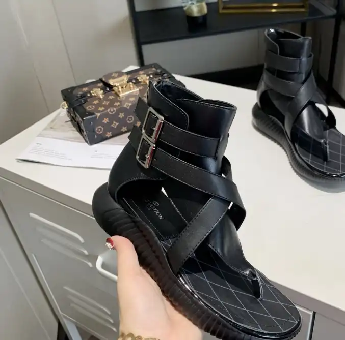 hype LV Sandals