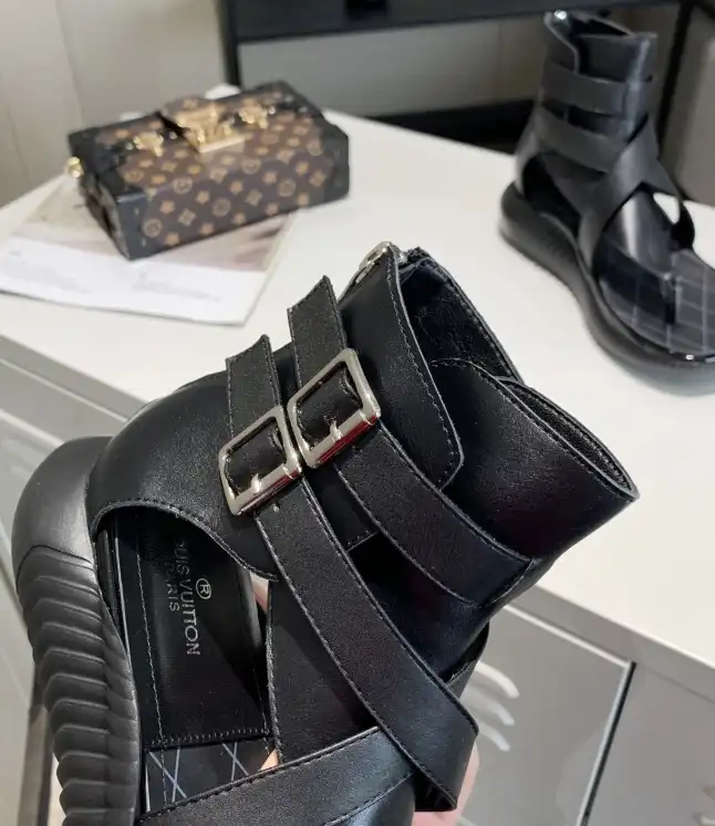 hype LV Sandals