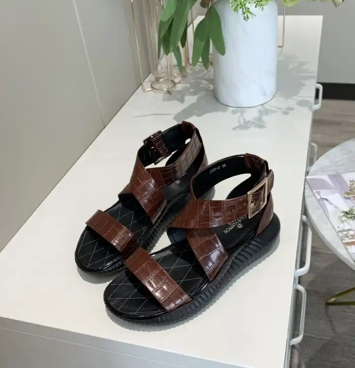 hype LV Sandals