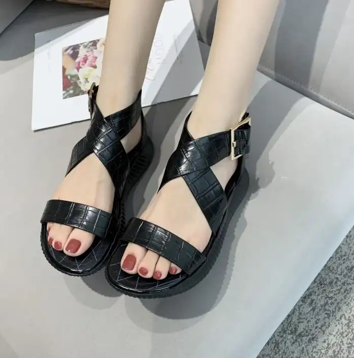 hype LV Sandals