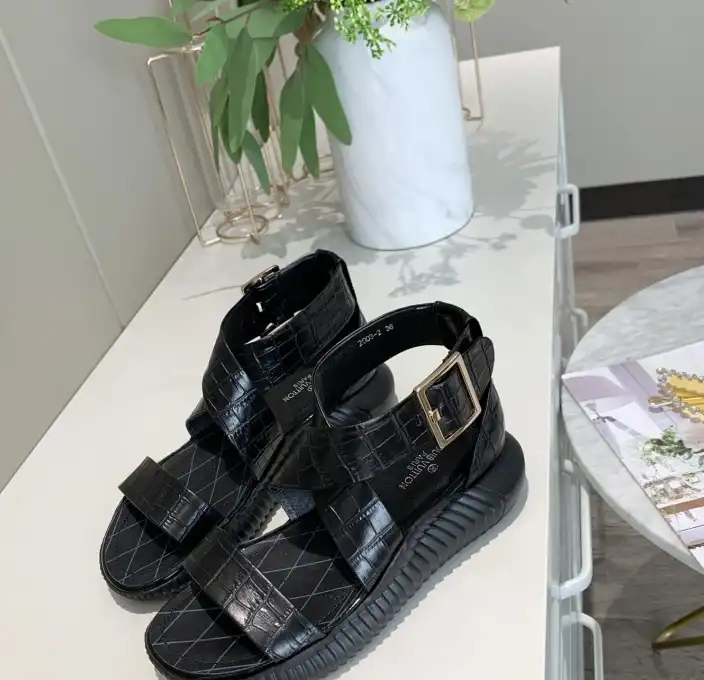 hype LV Sandals