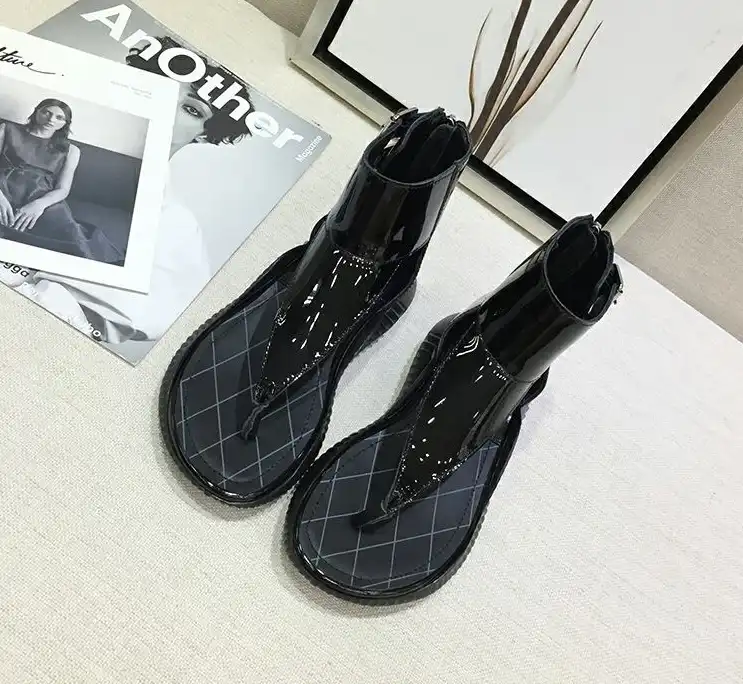 hype LV Sandals