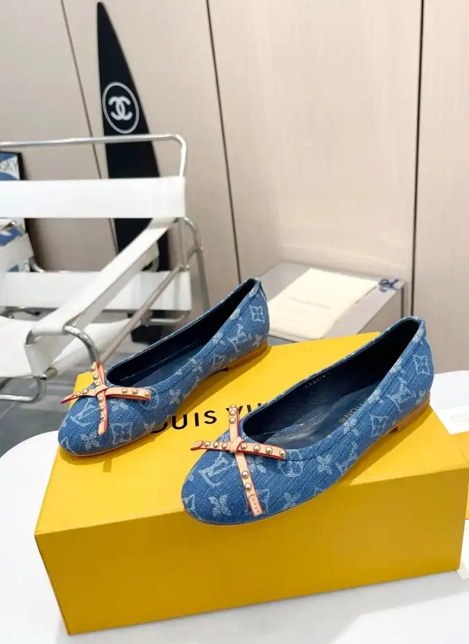 hype LV flat shoes