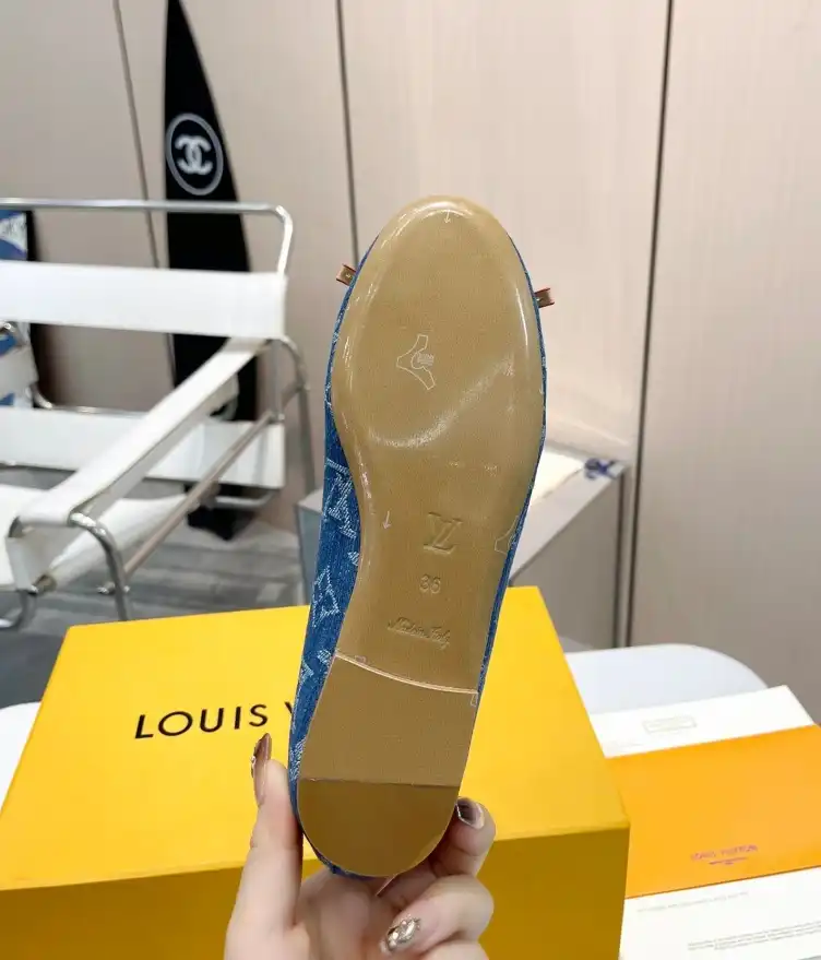 hype LV flat shoes