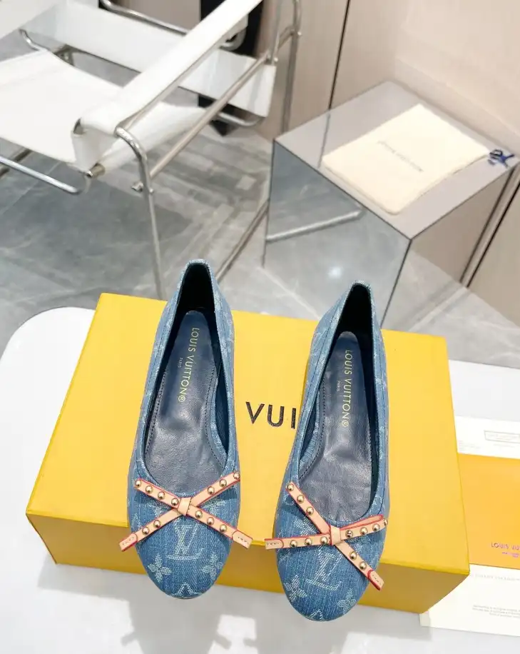 hype LV flat shoes