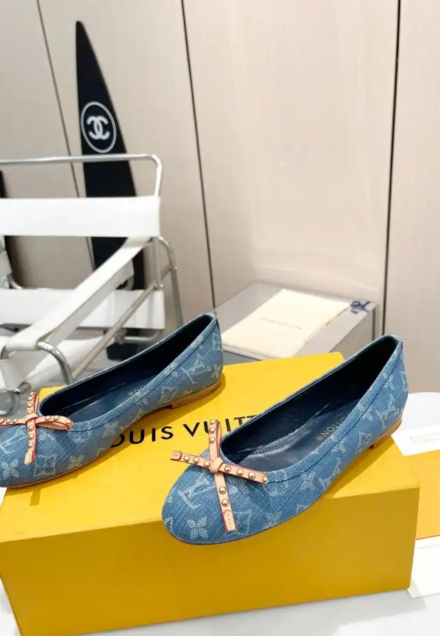 hype LV flat shoes