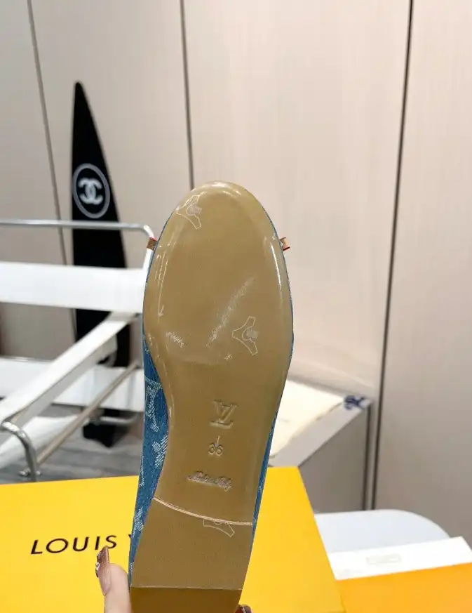 hype LV flat shoes